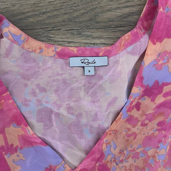 Rails Tara Flutter Sleeve Smocked Waist Mini Dress in Passion Flower Size Small - Picture 4 of 5